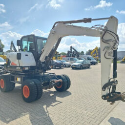 Bobcat E57W 4