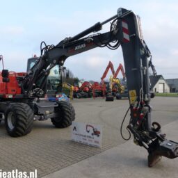 ATLAS 150W voor A. van Oostrum machineverhuur Eemnes 4