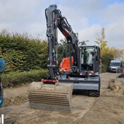 Atlas 150Wblue voor Loonbedrijf Van der Spek uit Waddinxveen 3