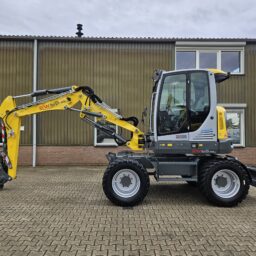 Wacker Neuson EW65 PRO XL voor A.H. Verwijs Grond & Straatwerk 1